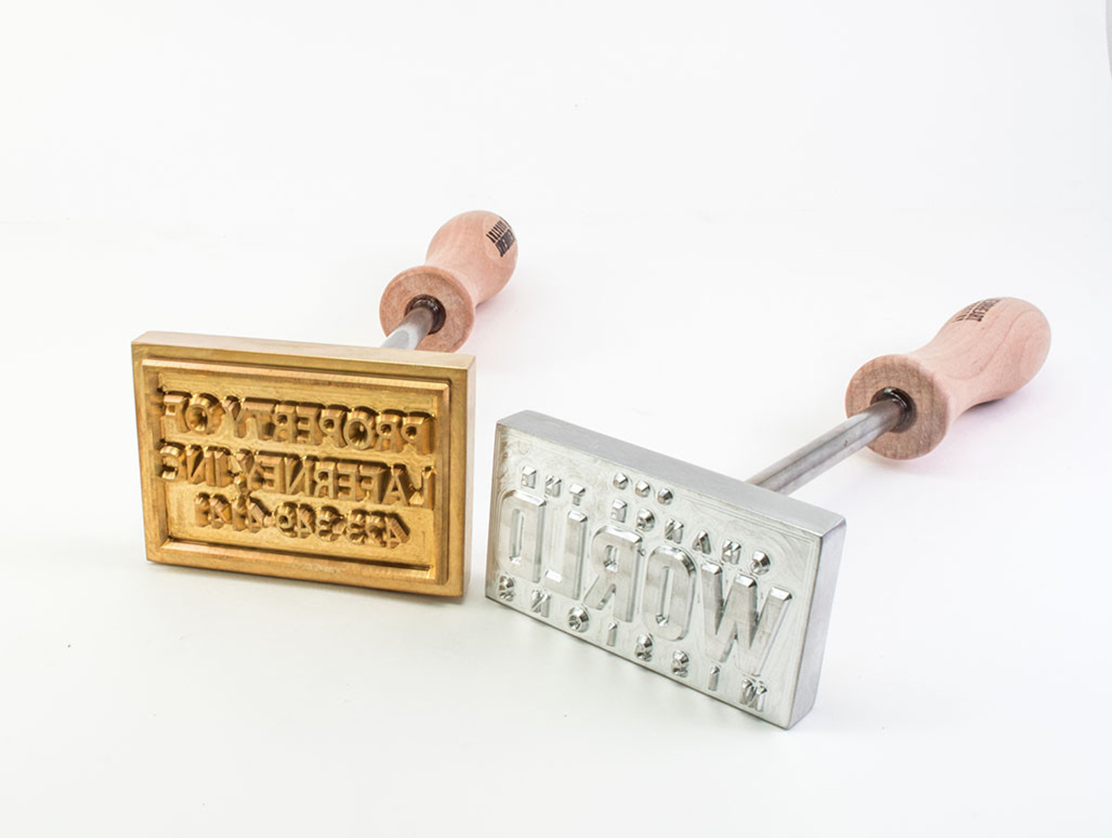 How To Choose The Right Electric Branding Iron For Custom Metal Tags